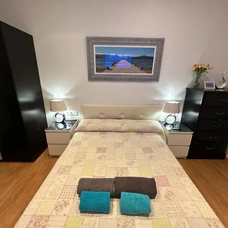 Habitaciones Acogedoras En Borrell * Barcellona
